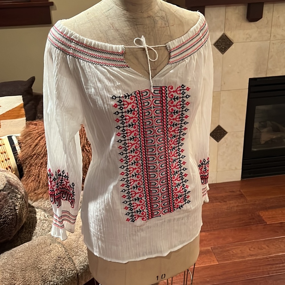 Boho gauze embroidered top